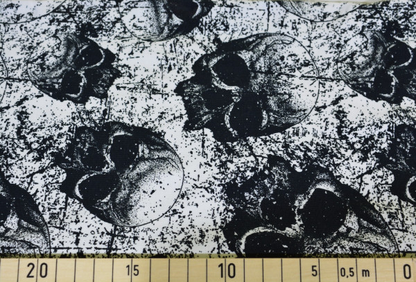 Skulls black&white - B1166